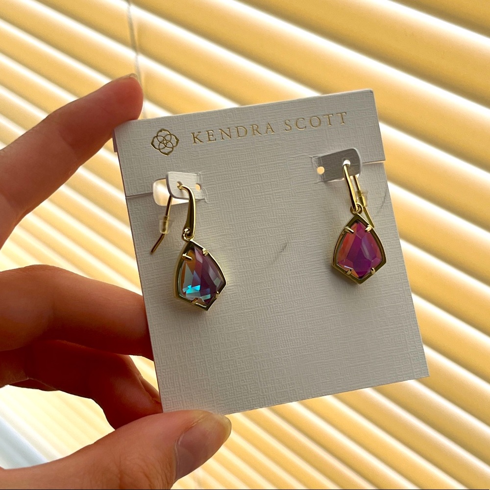 NWT Kendra Scot drop stone earrings
